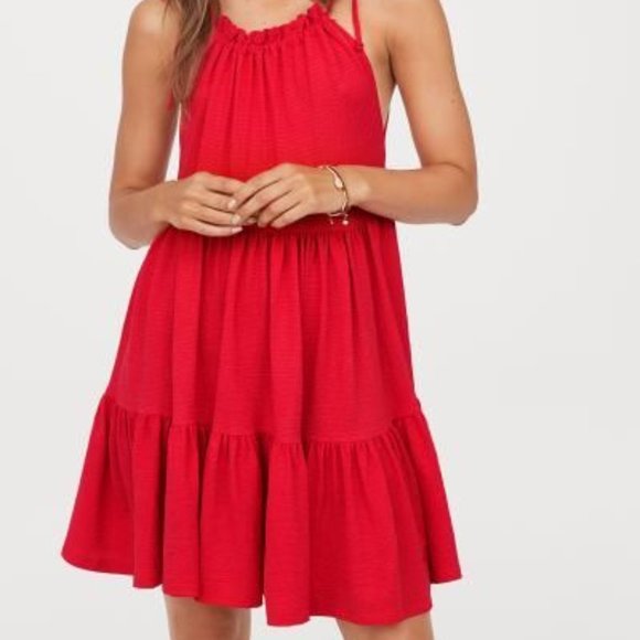 H&M Dresses & Skirts - H&M TIERED RED DRESS